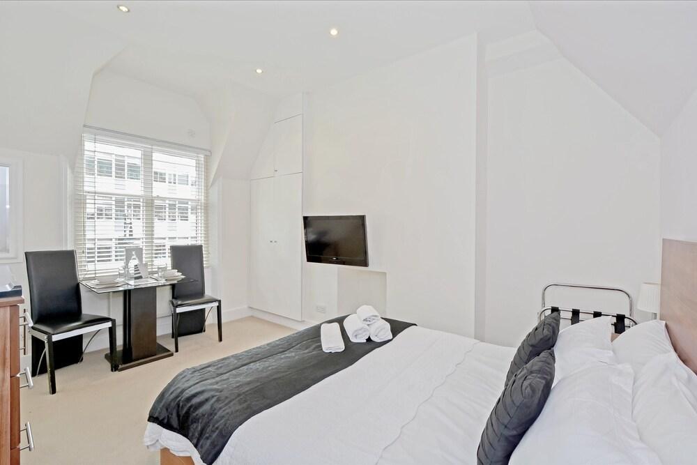 Hotel Lbs Victoria London